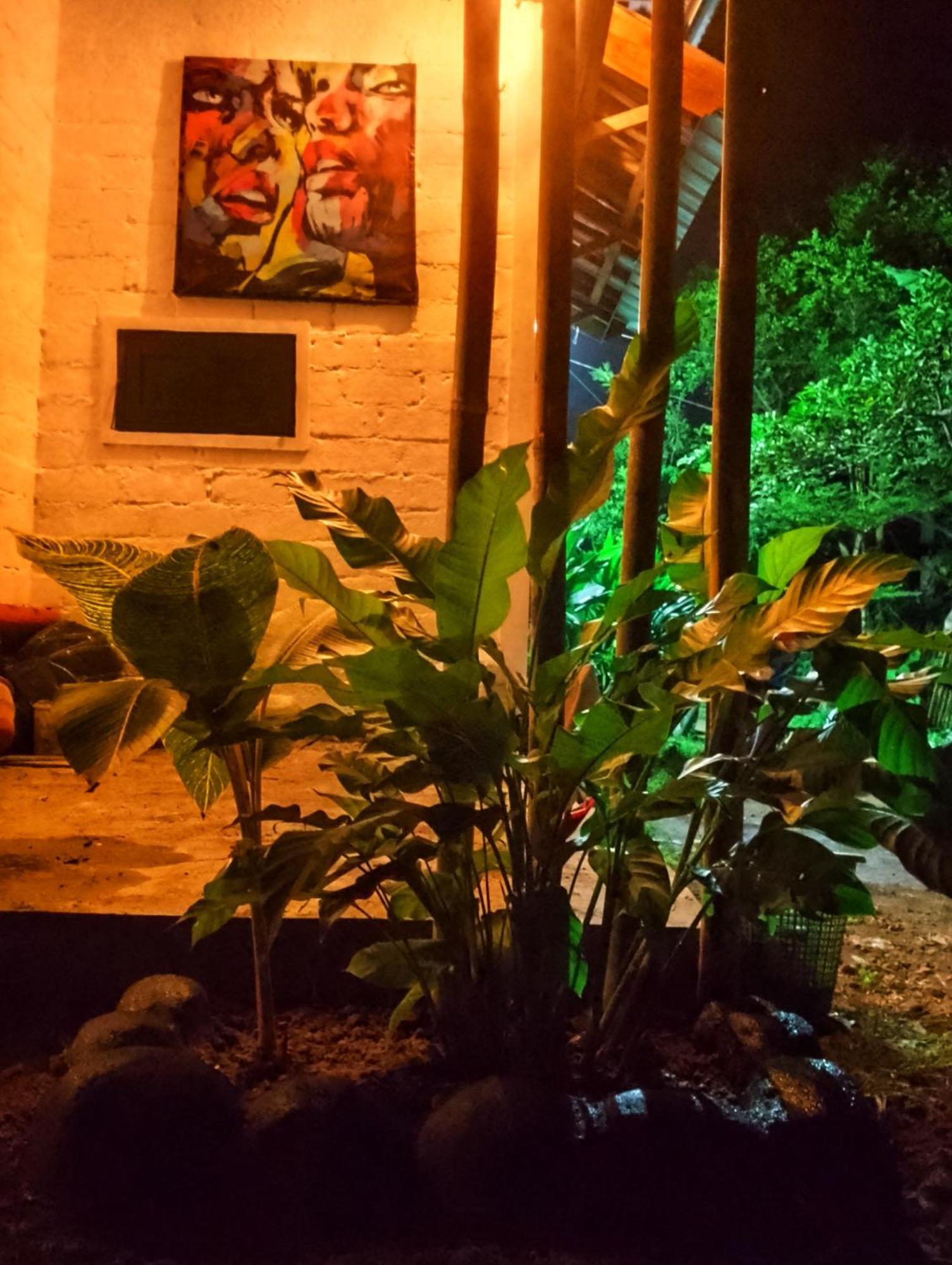 Alfarizi Homestay เตเตบาตู ภายนอก รูปภาพ