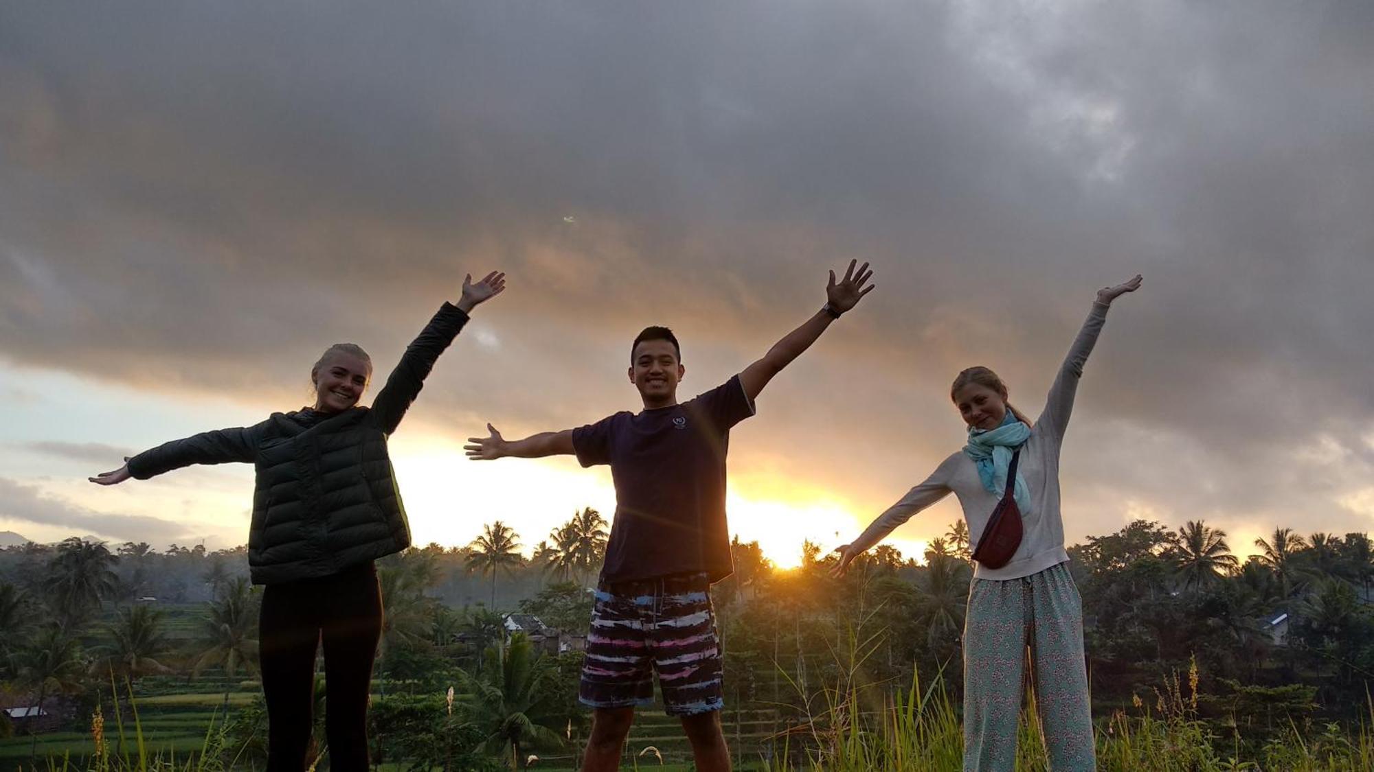 Alfarizi Homestay เตเตบาตู ภายนอก รูปภาพ